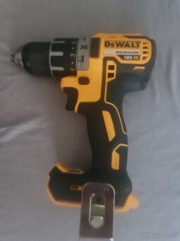 Dewalt DCD792P2B vrtacka /srobovacka - 2