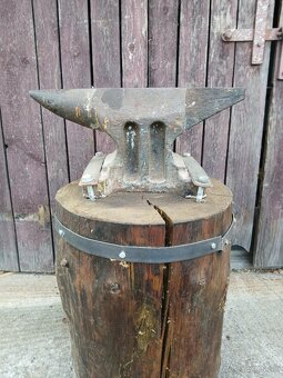 Kováčska nákova 50kg - 2