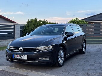Volkswagen Passat Variant 2.0 TDI EVO Business DSG - 2