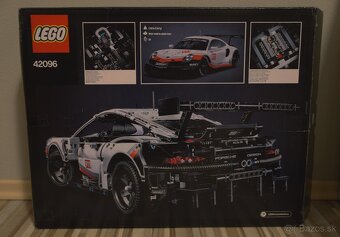LEGO Technick Porsche 911 RSR - 2