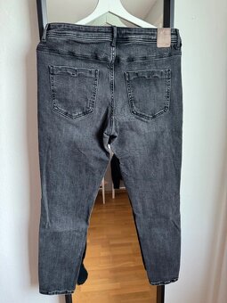 Zara dámske rifle v super stave - 42 - 2