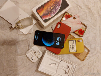 Predám iPhone Xs / 64GB/ zlatý, s príslušenstvom - 2