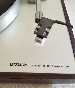 Gramofón Luxman PD-284 - 2