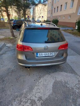Volkswagen PASSAT B7 2.0 TDI - 2