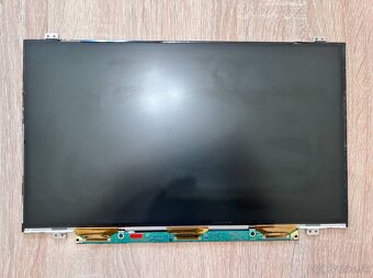 Predám obrazovku do notebooku 14"LED SLIM display 30pin//// - 2