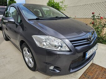 Toyota Auris 1,6 benzin - 2