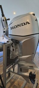 Lodný motor Honda 60hp, efi, + diaľkové r. - 2