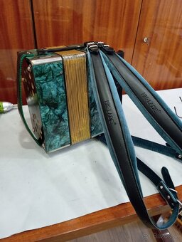 Hohner- - 2