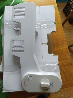 Bidet pod sedatko - 2