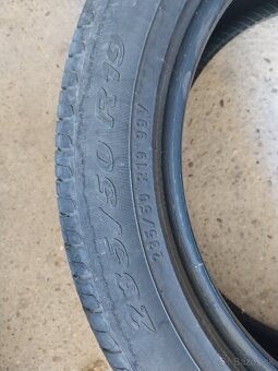 235/50 R19 pirelli letné - 2