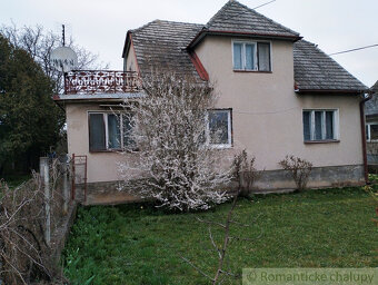 Veľký dvojpodlažný dom s veľkým pozemkom v obci Košeca na - 2