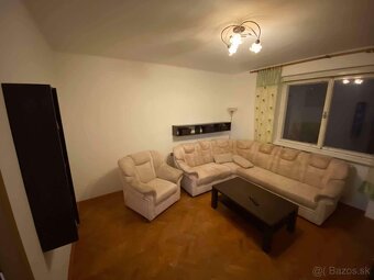 Piešťany nám. SNP centrum 3 izbový byt zariadený - 2