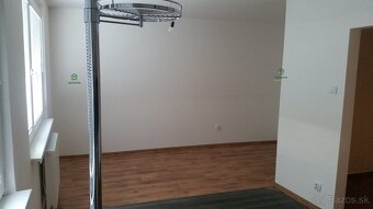 Prerobený jedenizbový byt v centre mesta - 2