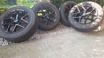 Predám elektróny Borbet 205/55 R16 5x112 - 2