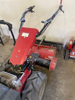 Malotraktor so spätnou frézou - zakladač trávnika - 2
