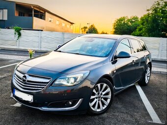 OPEL INSIGNIA Sports Tourer 2.0 CDTI 120kw - 2