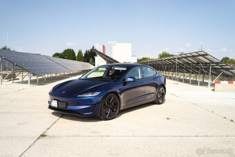 Tesla Model 3 Performance AWD 461 kW - 2