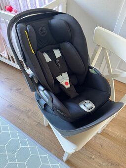 Cybex Cloud T i-Size Plus + zakladna Cybex Base T - 2