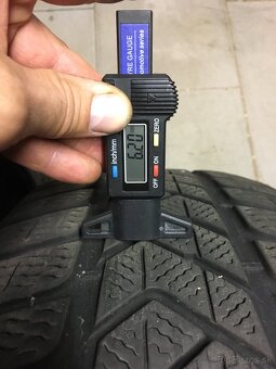 Pirelli 255/40 R20 zimné - 2
