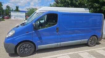 Opel Vivaro 2.5 CDTI - 2