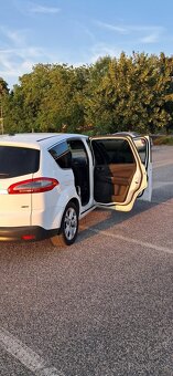 Ford s-max - 2