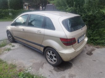 Predám Mercedes Benz B200 - 2
