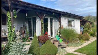 2 domy na predaj z nadhernou zahradou - 2