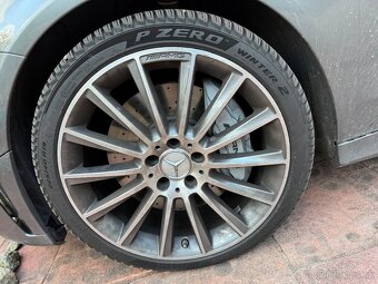 Zimne pneu 225/40R19 255/35R19 - 2