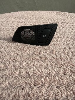 Predám krytky reproduktorov a ovládače okien - 2