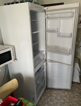 Predám chladničku Samsung - 2