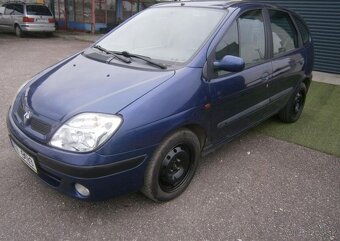 Renault Scénic nafta manuál 75 kw - 2