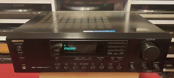 Predám receivery Onkyo - 2