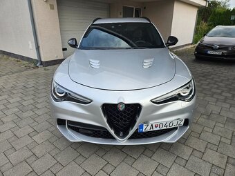 Alfa romeo stelvio quadrifoglio - 2