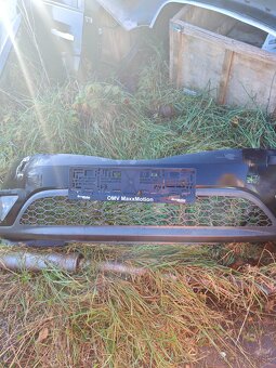 Predám predný nárazník Honda civic ufo - 2