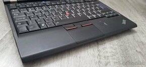 Lenovo ThinkPad X220 - 2