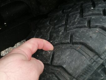 235/75R15 - 2