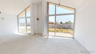 Rezervované 4.izb. Bungalov Sása-Lehnice - 2