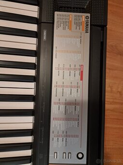 Yamaha PSR F50 - 2