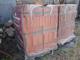 Miaka - tvárnice - 2