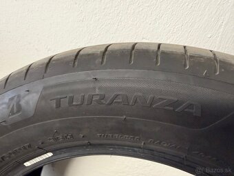 Bridgestone Turanza 215/60 R17 - 2