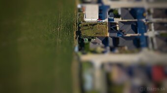 Slnečný pozemok o výmere 597 m2, Potôčky / Dolná Krupá / - 2