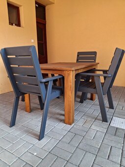 Zahradne sedenie - 2