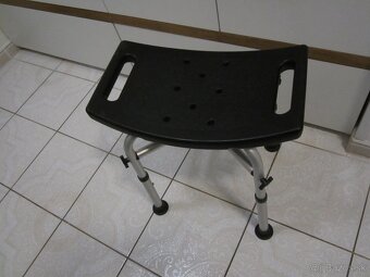 Stolička na sprchovanie - 2