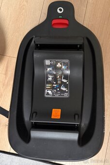 Autosedačka (vajíčko) Lionelo astrid i-size+ Isofix - 2