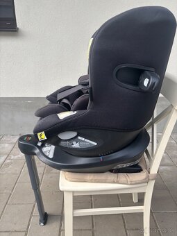 Autosedačka Joie i-Spin 360 Black - 2