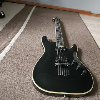 Predám Schecter C-1 Blackjack - 2