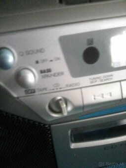 Predám retro rádiomagnetofon SANYO. - 2