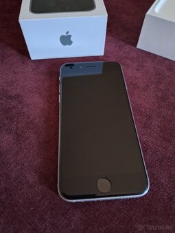 Apple iPhone SE 2020 32GB - 2