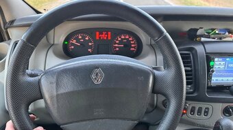 Predam/ vymenim Renault Trafic 2.5 TD 140 koni - 2