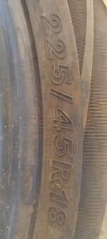 Predam pneutiky 225/45R18 95W - 2